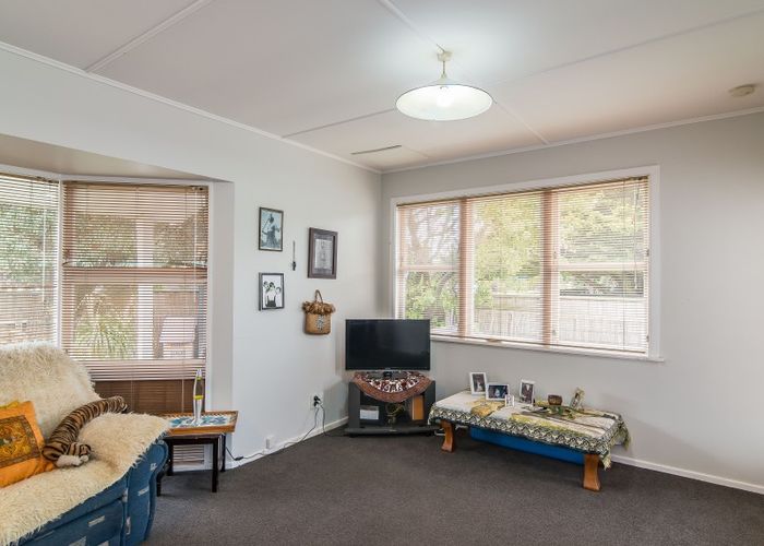  at 214 Manly Street, Paraparaumu Beach, Paraparaumu