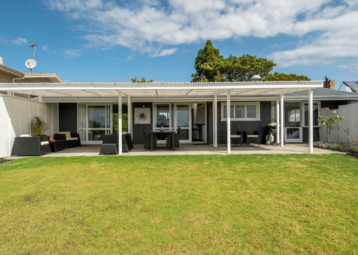  at 18 Sutherland Road, Brookfield, Tauranga