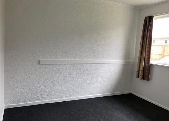  at 2/0 Mangere Road, Otahuhu, Auckland
