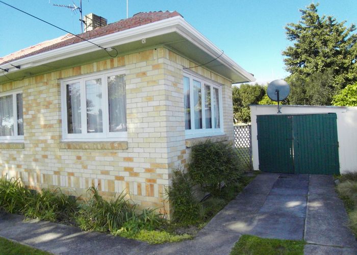  at 90 Wellington Street, Hamilton East, Hamilton