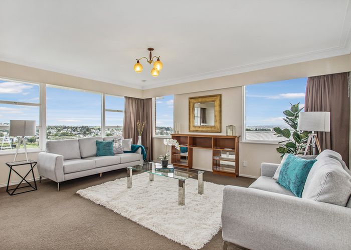  at 20 Felton Mathew Avenue, Saint Johns, Auckland