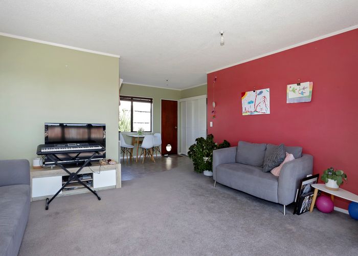  at 10A Te Arawa Place, Welcome Bay, Tauranga