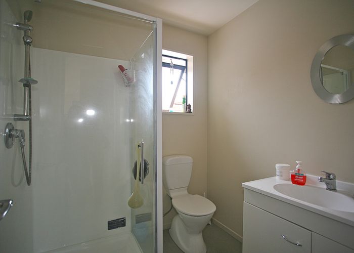  at 2/219 Aldwins Road, Phillipstown, Christchurch