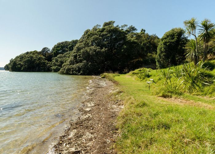  at 331 Pahoia Road, Whakamārama