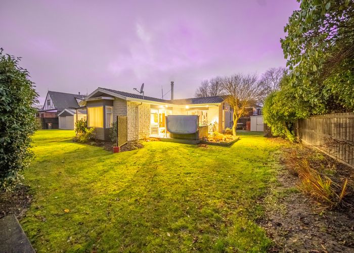  at 19A Kingham Place, Avonhead, Christchurch