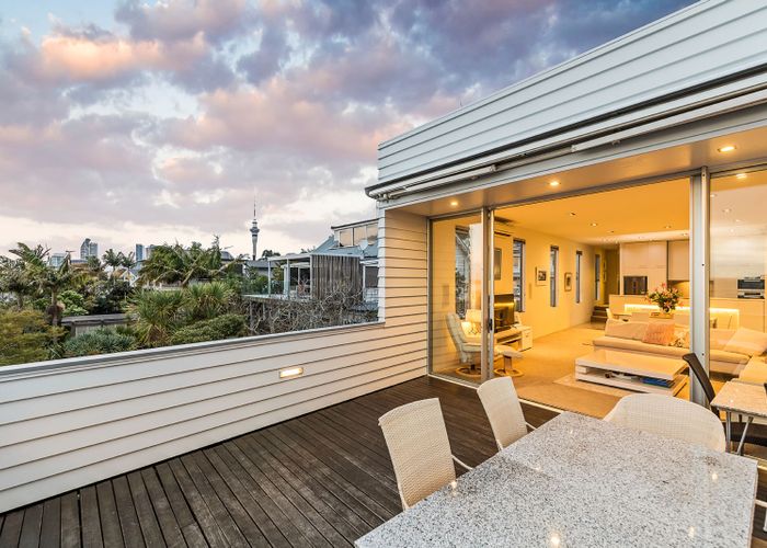  at 25 Dunedin Street, Saint Marys Bay, Auckland