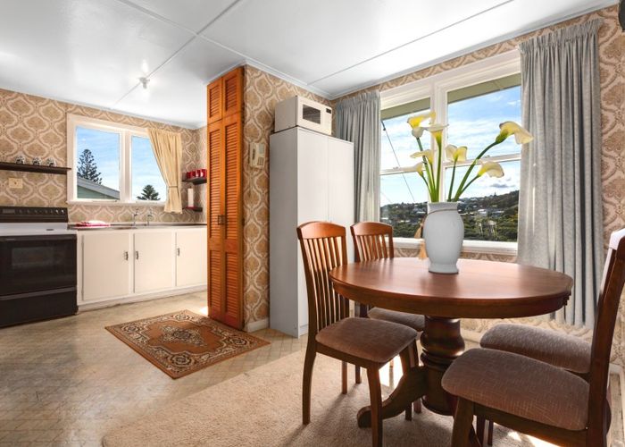  at 18 Waiuta Street, Titahi Bay, Porirua