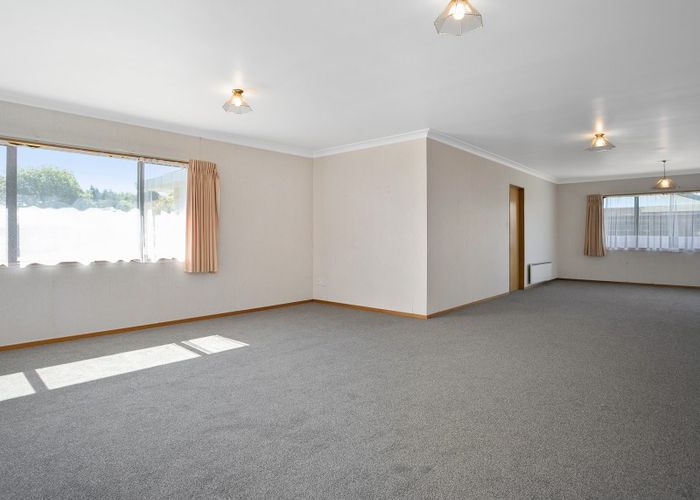  at 7 Hilliard Place, Leamington, Cambridge