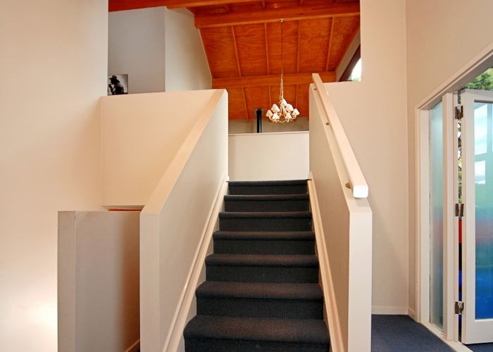  at 6 Remu Place, Greenhithe, Auckland