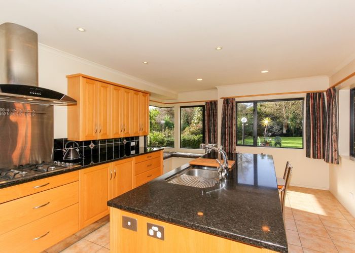  at 35 Shelter Grove, Frankleigh Park, New Plymouth