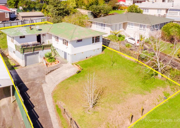  at 40 Commodore Drive, Lynfield, Auckland