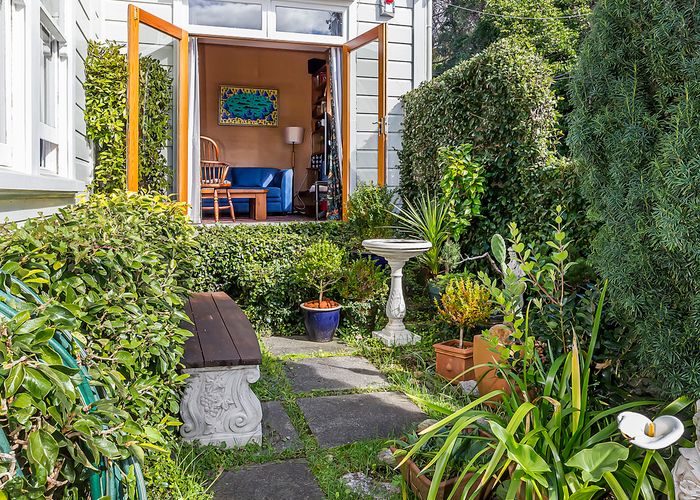  at 43 Bidwill Street, Mount Cook, Wellington