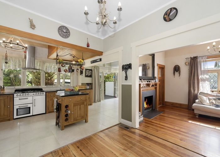  at 13 Te Aroha Street, Hamilton East, Hamilton