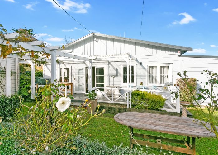 Free property data for 20 Alpha Street, Cambridge homes.co.nz