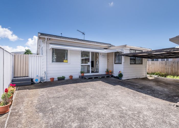  at 1/146 Penrose Road, Mount Wellington, Auckland