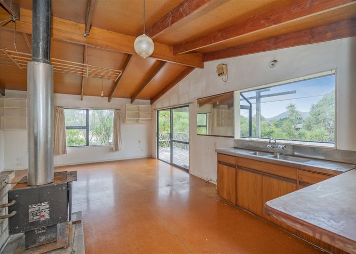  at 10 Moana Crescent, Kennedy Bay, Coromandel