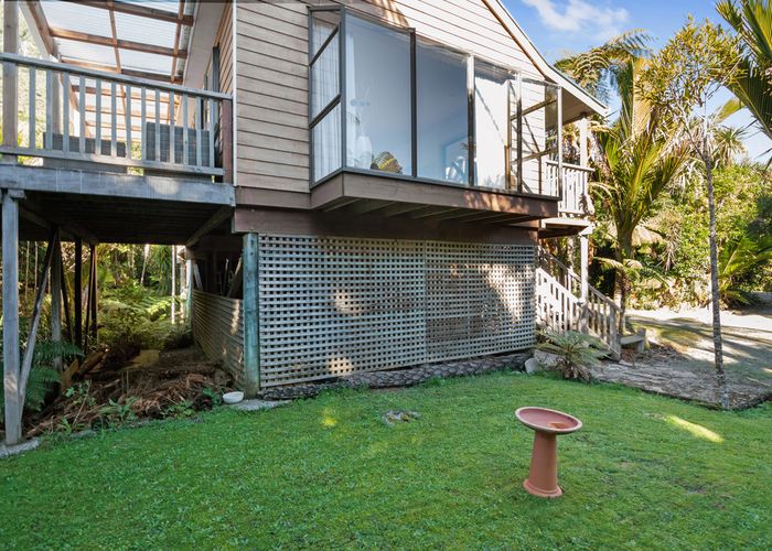  at 14 Hartmount Place, Te Miko