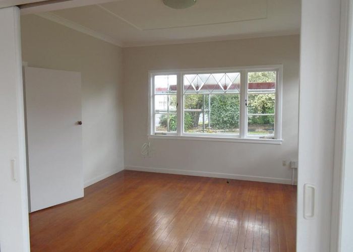  at 74 Tuarangi Road, Grey Lynn, Auckland
