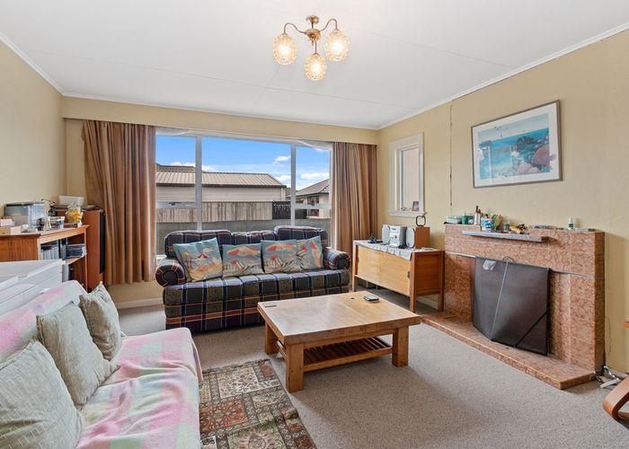  at 216 Wainoni Road, Avondale, Christchurch