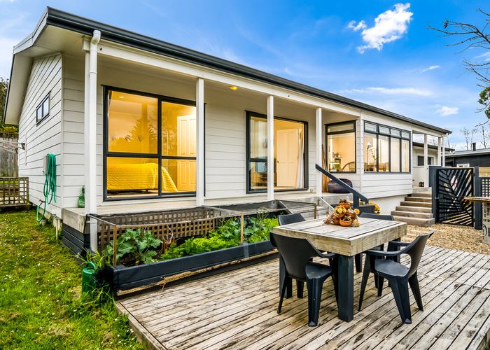  at 3 Blue Gum Drive, Warkworth, Warkworth