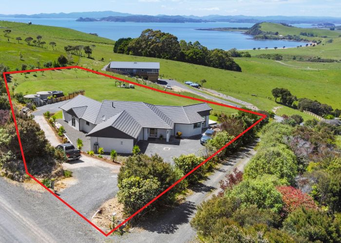 Free property data for 250 Wharau Road, Kerikeri homes.co.nz
