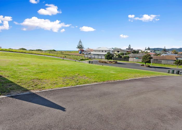 Free property data for 55 Omega Place, Coastlands, Whakatane homes.co.nz