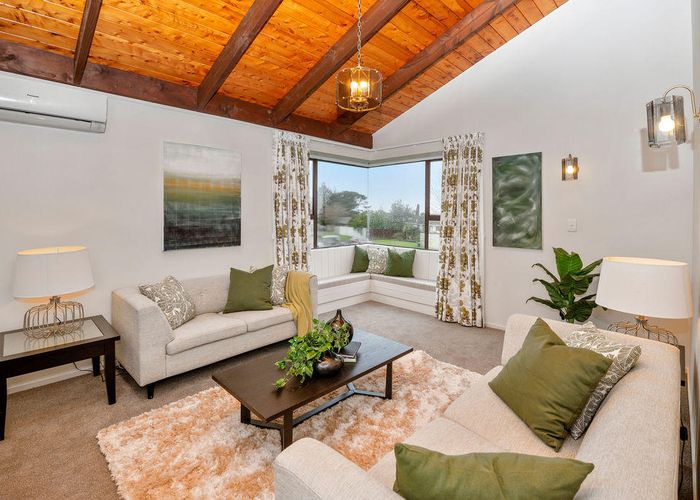  at 9 Moxham Grove, Massey, Auckland