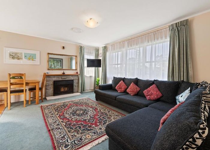  at 41 Stottholm Road, Titirangi, Auckland