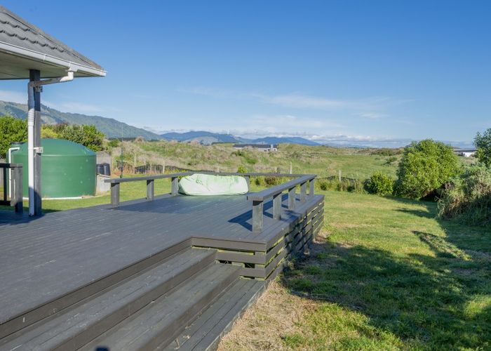  at 29 Kitchener Street, Te Horo Beach
