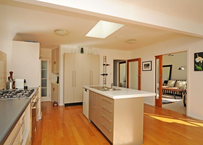  at 10 Shirley Street, Karori, Wellington