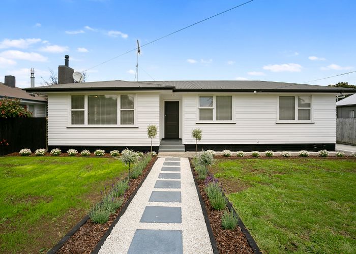  at 74 Arnold Street, Leamington, Cambridge