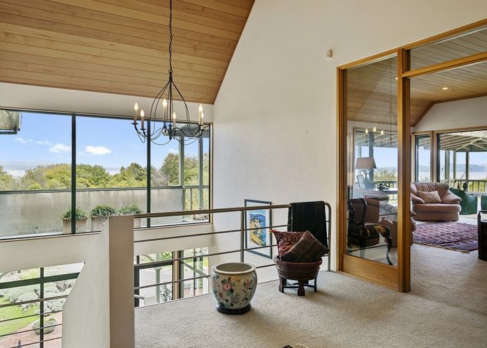  at 18 Whakamoenga Point, Acacia Bay, Taupō