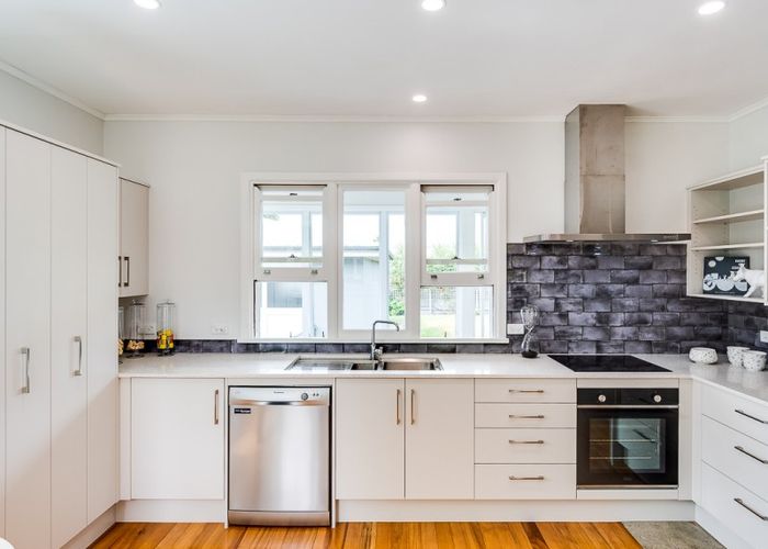 Free property data for 715 Windsor Avenue, Parkvale, Hastings homes.co.nz