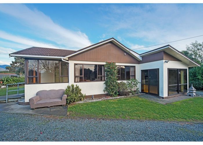  at 261 Main Road Hope, Hope, Richmond