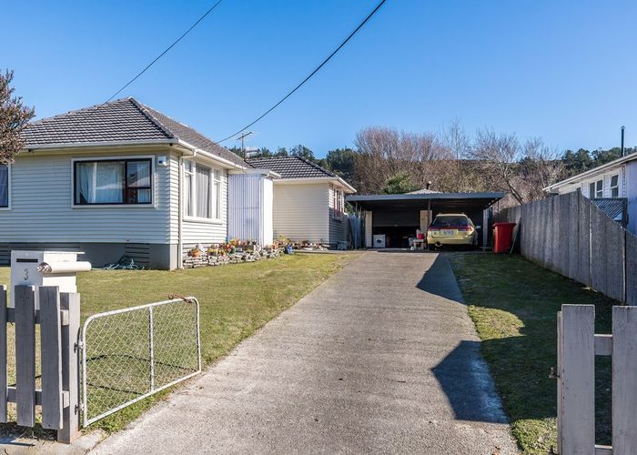  at 3 Hanson Grove, Stokes Valley, Lower Hutt