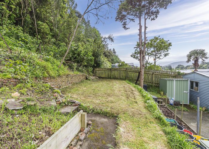  at 62 Chester Road, Tawa, Wellington