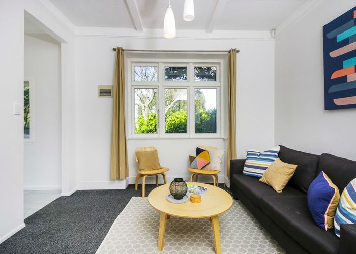  at 2/31 Tennessee Avenue, Māngere East, Auckland