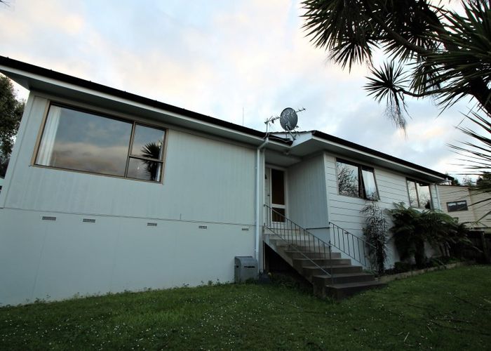  at 11 Colquhoun Place, Dinsdale, Hamilton