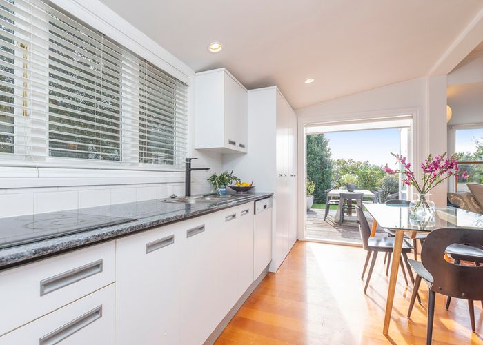  at 17 Onewa Road, Northcote, Auckland