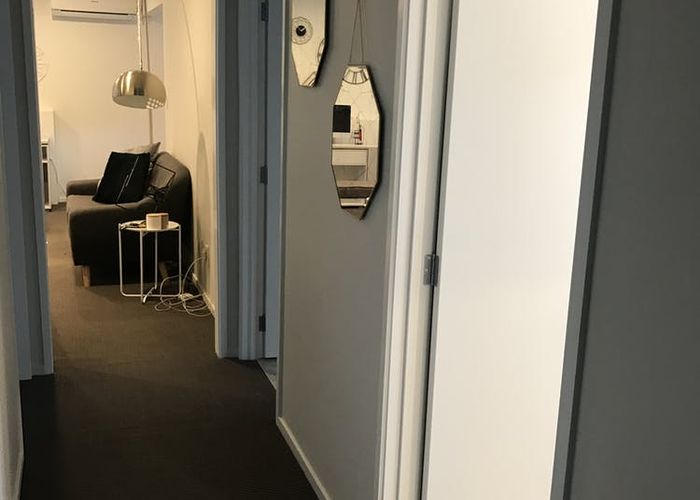  at 42 Hain Avenue, Mangere East, Auckland