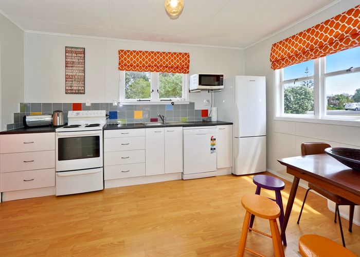  at 635 Pukehina Parade, Te Puke