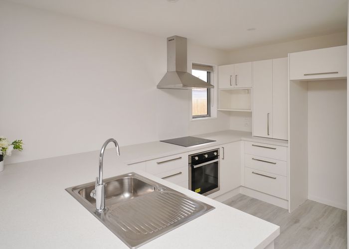  at 3/100 Main North Road, Papanui, Christchurch