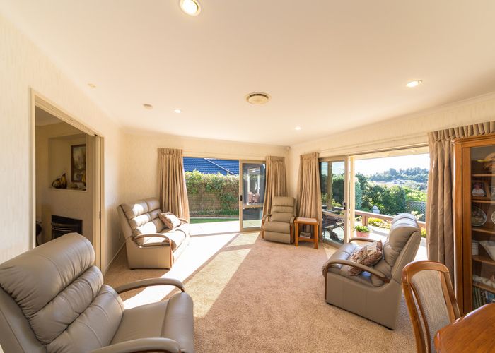  at 48 Cashmere Drive, Fitzherbert, Palmerston North