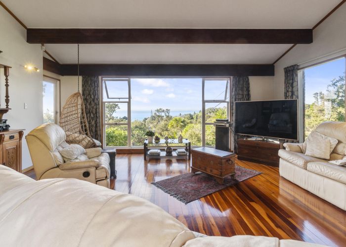  at 75 Tanekaha Road, Titirangi, Auckland
