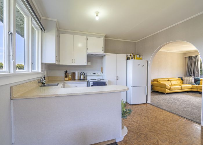  at 227 Bain Street, Clifton, Invercargill