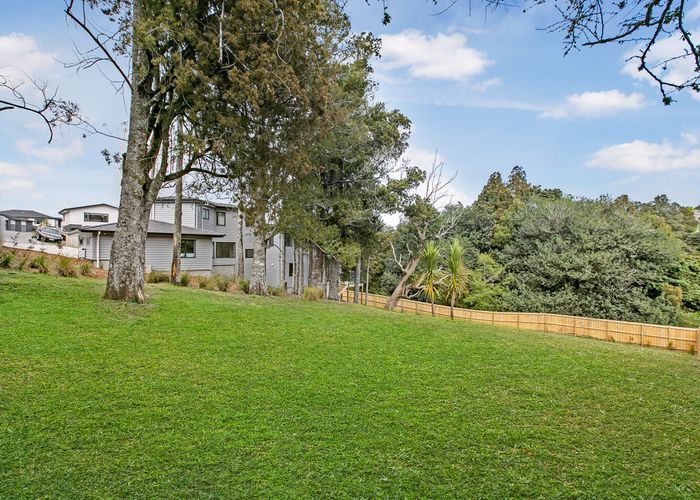  at 44 Dawood Place, The Gardens, Auckland
