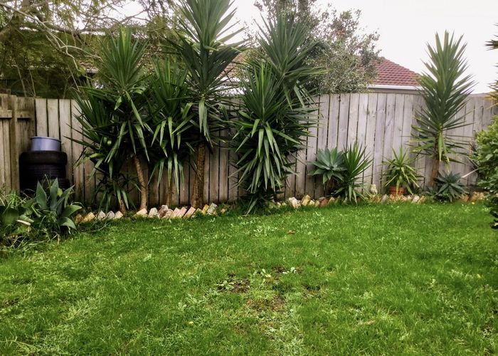  at 1/9 McGreal Place, Weymouth, Auckland