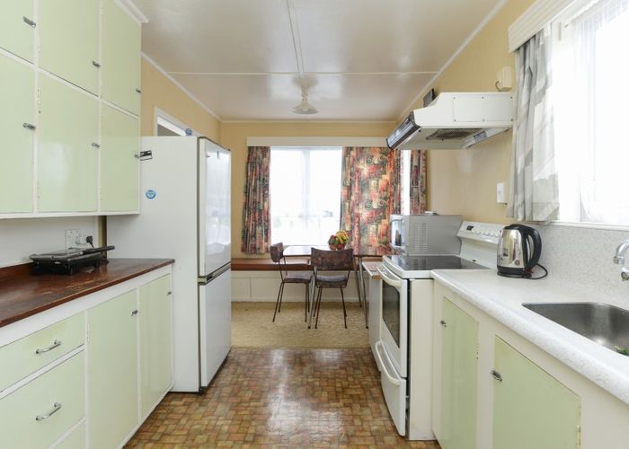  at 8 Barton Avenue, Marewa, Napier
