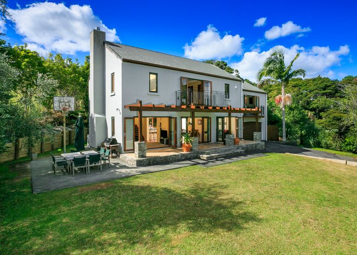  at 201 Gills Road, Albany Heights, Auckland