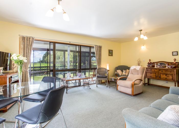  at 11 Pengelly Place, Parakai, Helensville